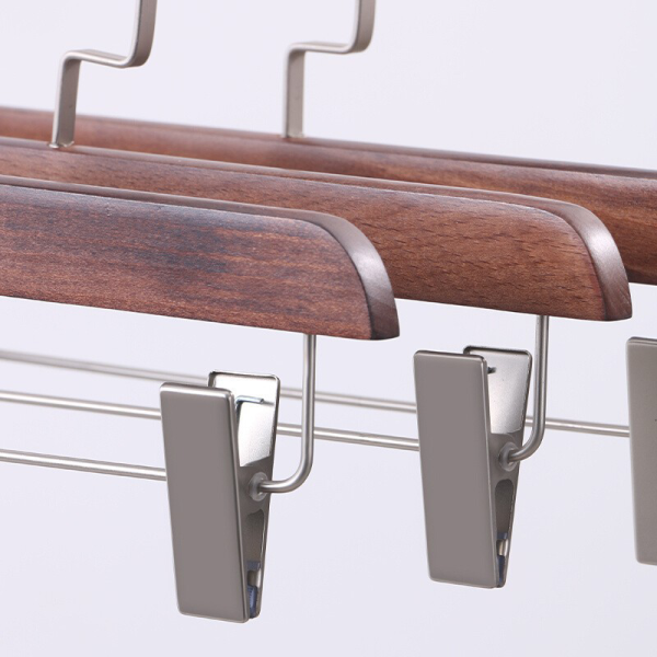 Wood Bottom Hanger