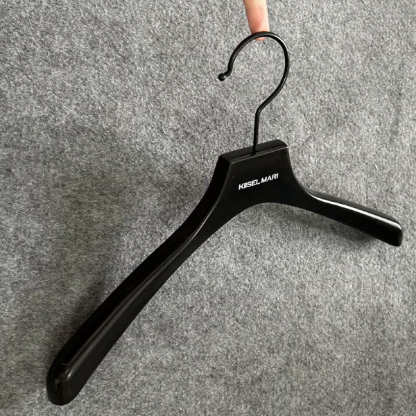 Plastic Men Clothes Hanger