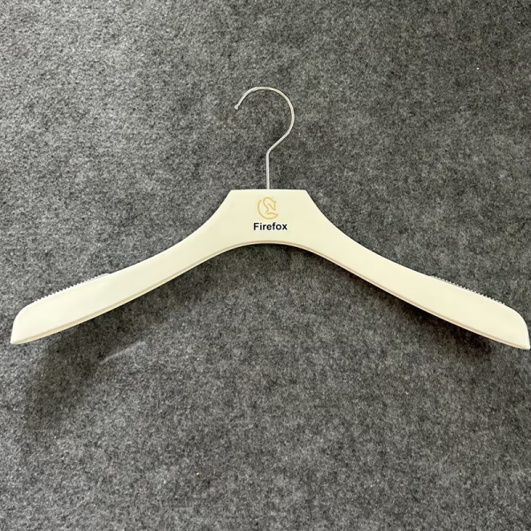 Luxury Plastic Tshirt Hanger