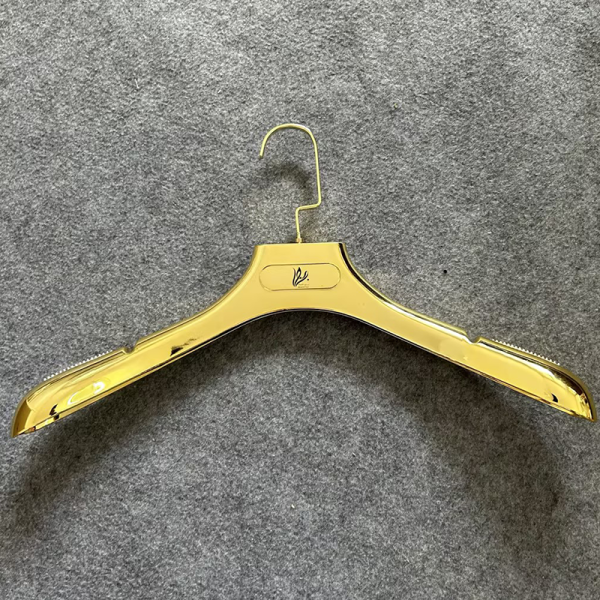 Electric Plastic hanger