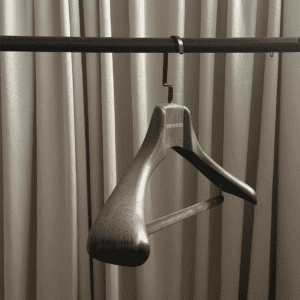 plastic suit hanger