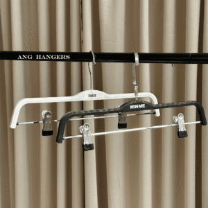 plastic hangers with clips