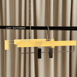 plastic hangers with clips for pants