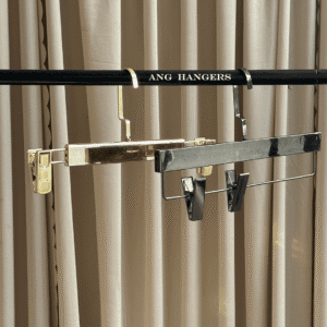 plastic pants hangers with clips
